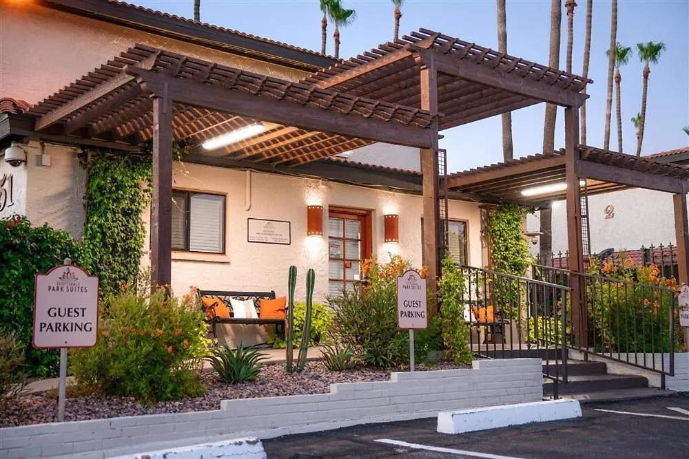 233 Fully Furnished 1Br Suite-Outdoor Pool سكوتسدايل 0*,  الولايات المتحدة الأمريكية